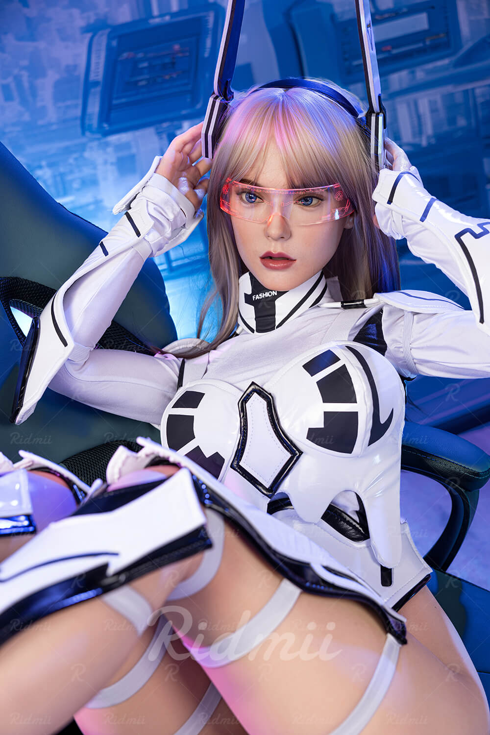 Ridmii 163cm (5ft3') Realistic Silicone AI Sex Doll - Robot Sex Doll by Ridmii